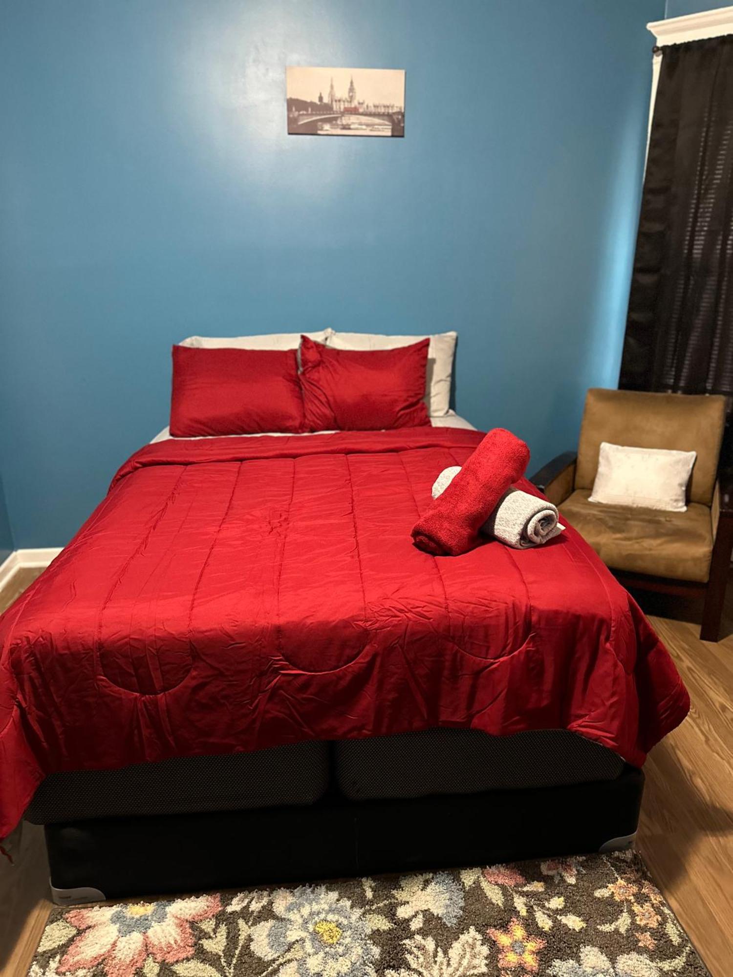 Fidelia Garnet Room, Queen Bed Minutes From Newark Liberty International Airport And Newark Penn Station Eksteriør billede